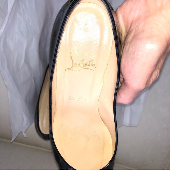 Christian Louboutin Simple Black Patent Calf Leather 70 Heel Pumps Size 38.5 - Picture 9 of 16